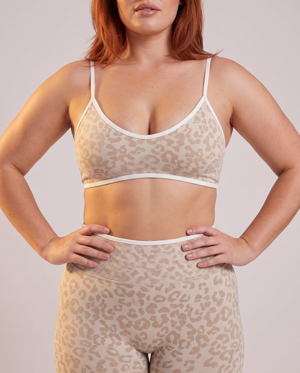 Animal print 2-piece set: sports bra & leggings