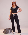 2‑piece set: t-shirt & leggings with ties