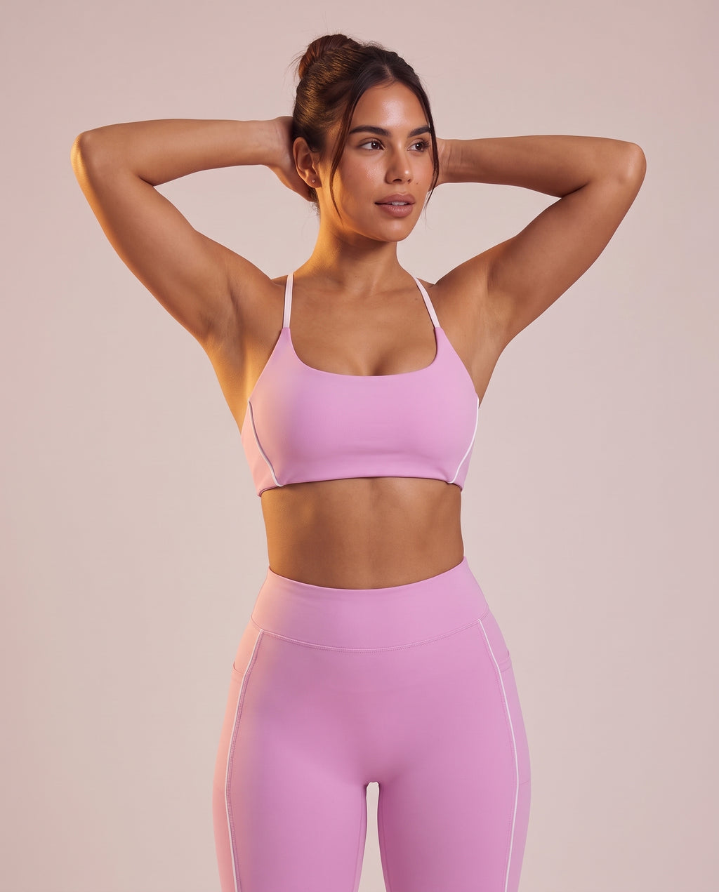 "Line" 2‑piece set: sports bra & leggings