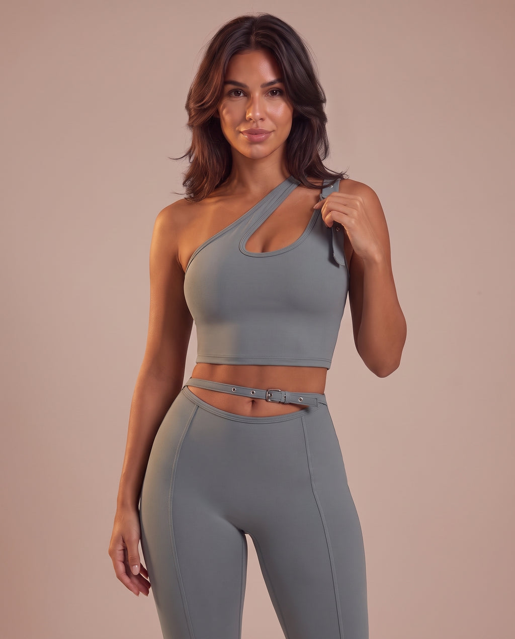 2-piece set: cut-out top & flare pants