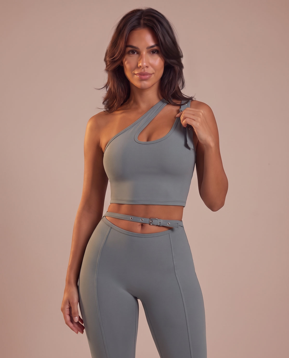 2-piece set: cut-out top & flare pants