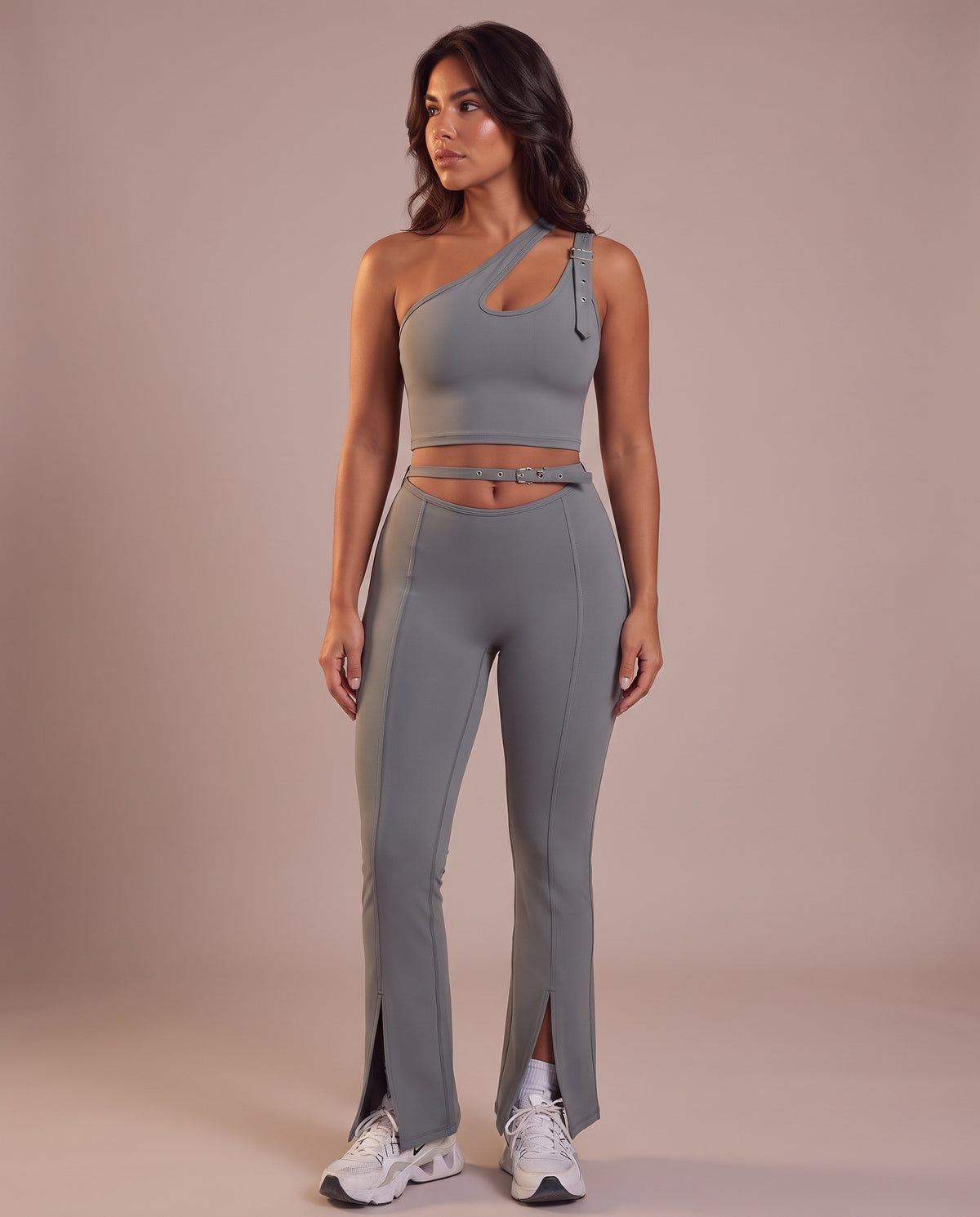 2-piece set: cut-out top & flare pants
