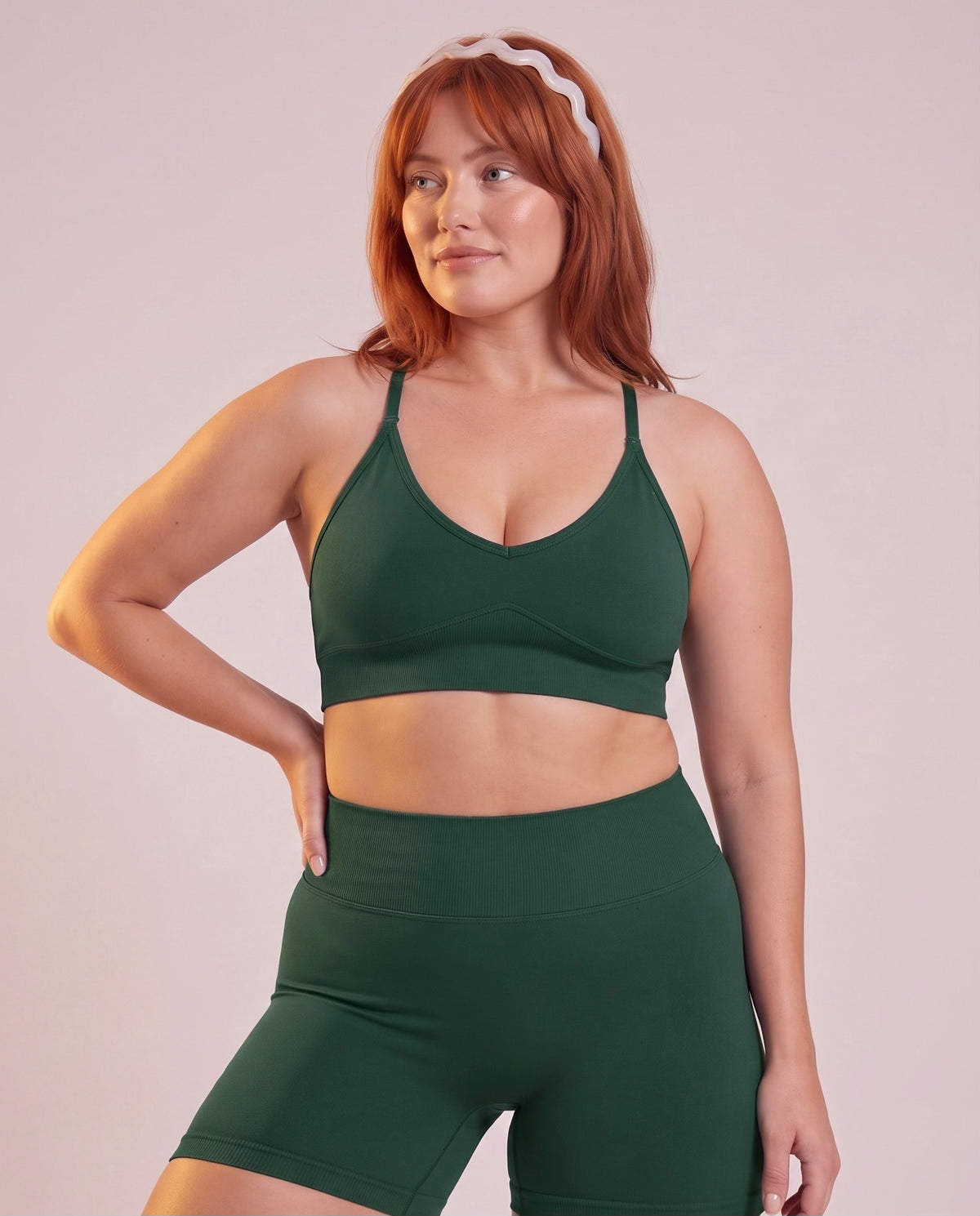 "Base" 2‑piece set: sports bra & shorts