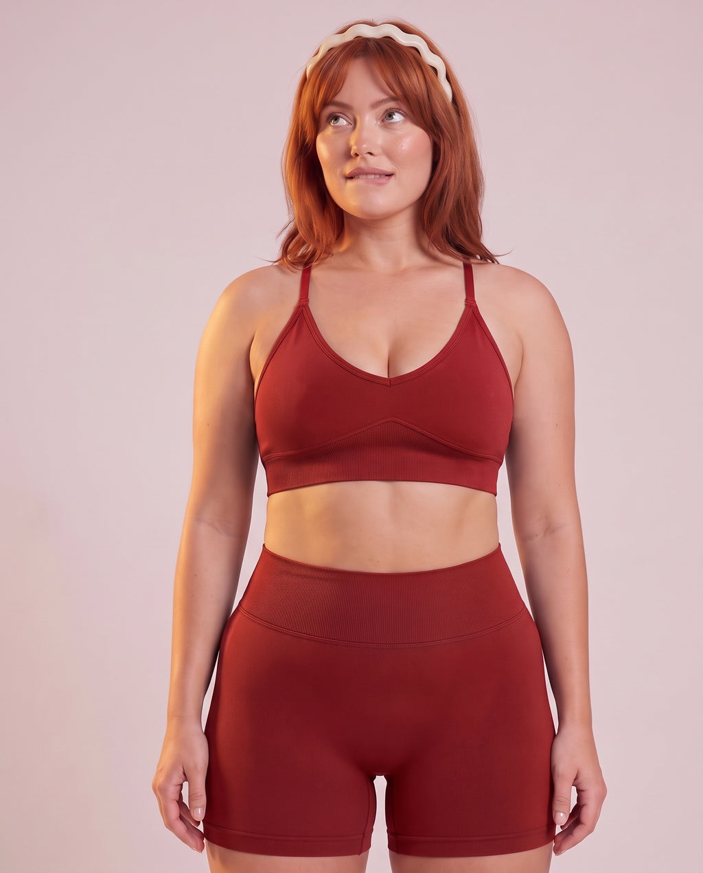 "Base" 2‑piece set: sports bra & shorts