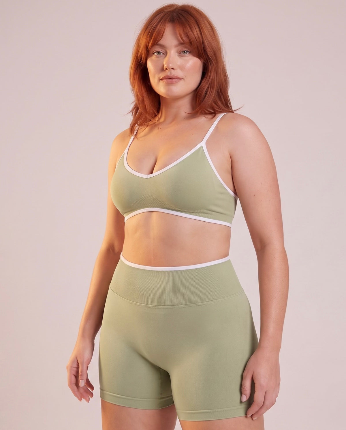"Line" 2‑piece set: sports bra & shorts